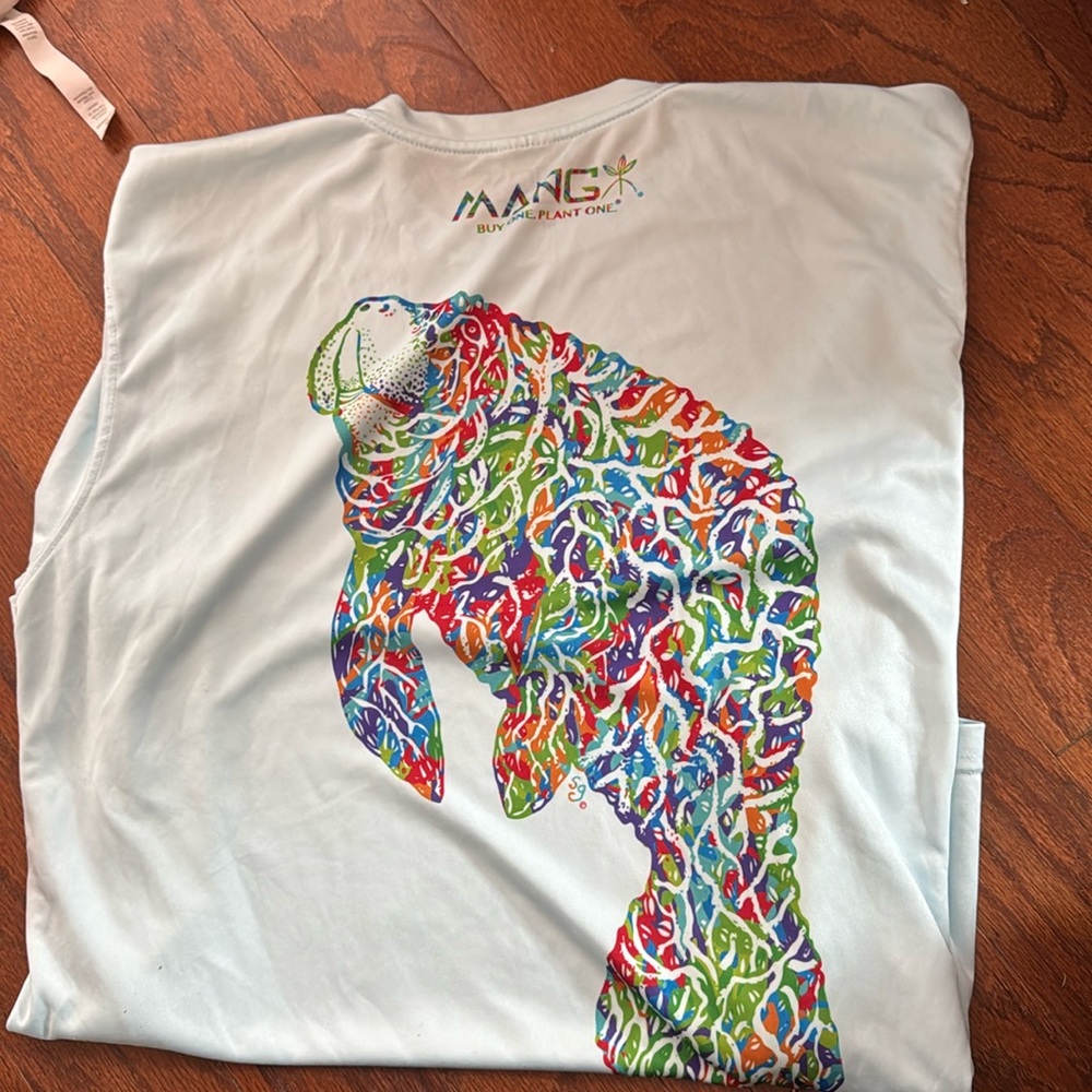 Women's long sleeve Mang fishing shirt size M manatee